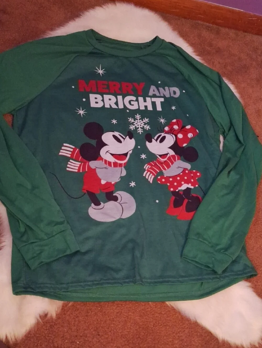 Disney Green & Gray 'Merry and Bright' Mickey & Minnie Holiday Pajama Set
